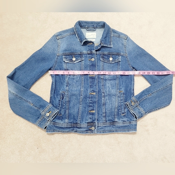 UNIVERSAL THREAD Women's Denim Freeborn Jean Jacket Trucker Style Size Small - Picture 7 of 11
